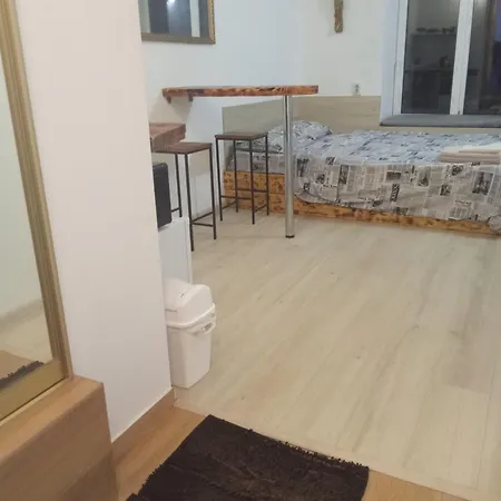 рядом с жд и привозом Apartment Odessa